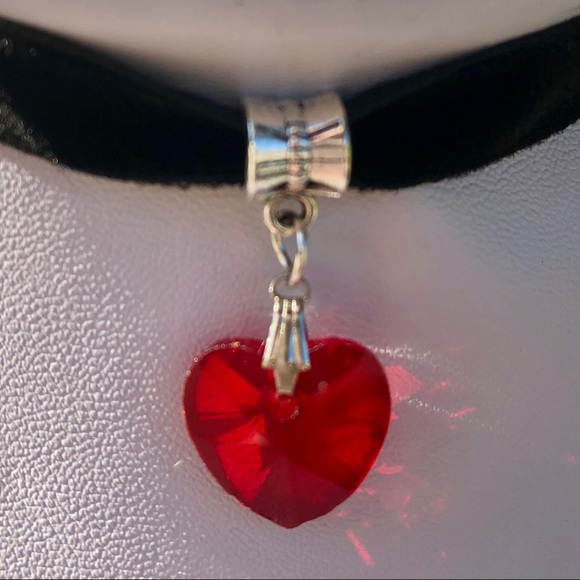 BOGO Sale!! 2 Gothic Crystal Heart Pendant Chokers - Picture 5 of 8